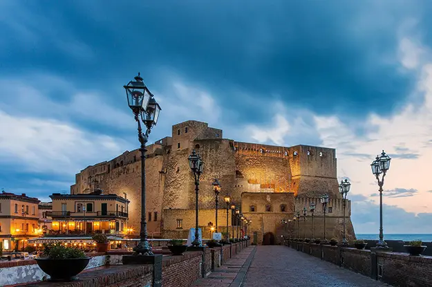 castel dell'ovo